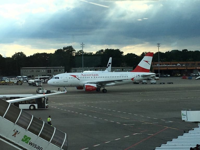 Austrian Airlines Amsterdam - innsbruck