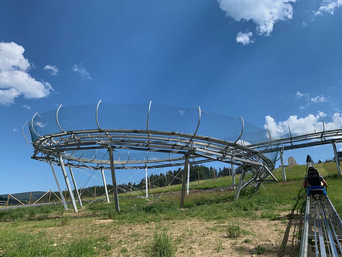 AOO-rodelen-in-oostenrijk-vakantie-met-kinderen-vme-1141 Rodelbaan in de Steiermark met kinderen