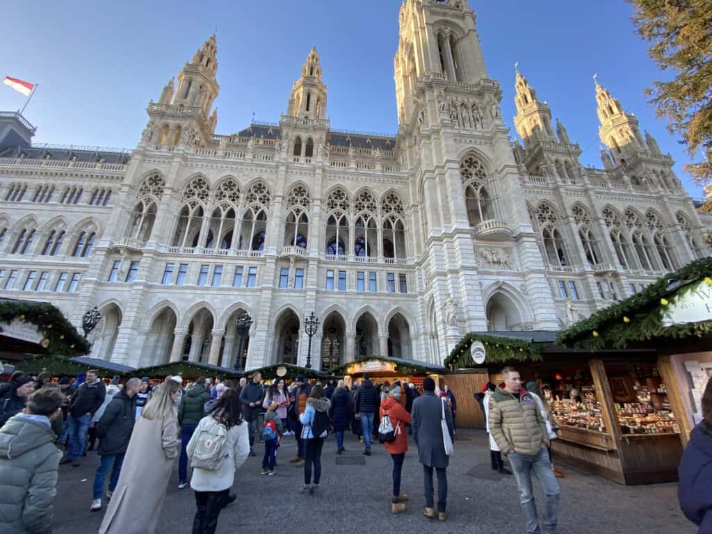 Top 10 kerstmarkten in Wenen Kerstmarkten in Wenen - Rathausplatz