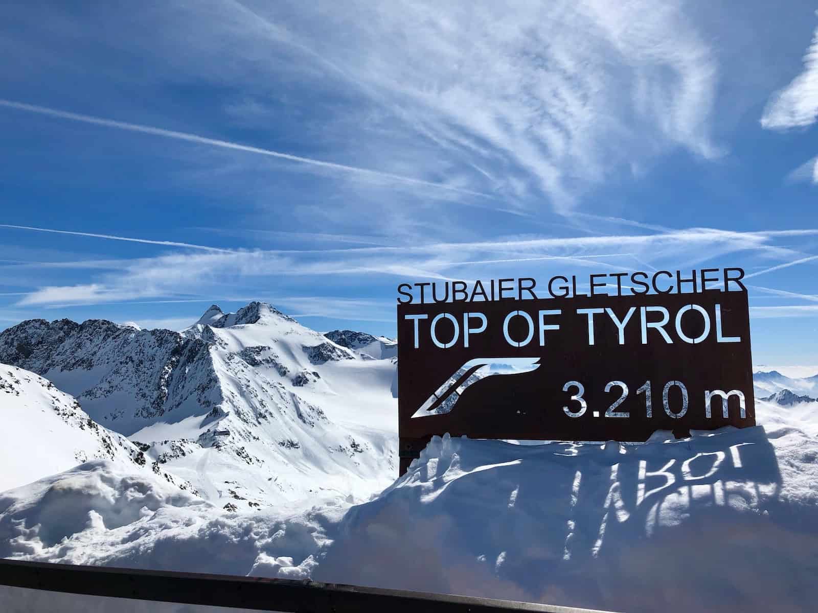 De Stubaier gletsjer is een sneeuwzekere wintersport bestemming in Oostenrijk