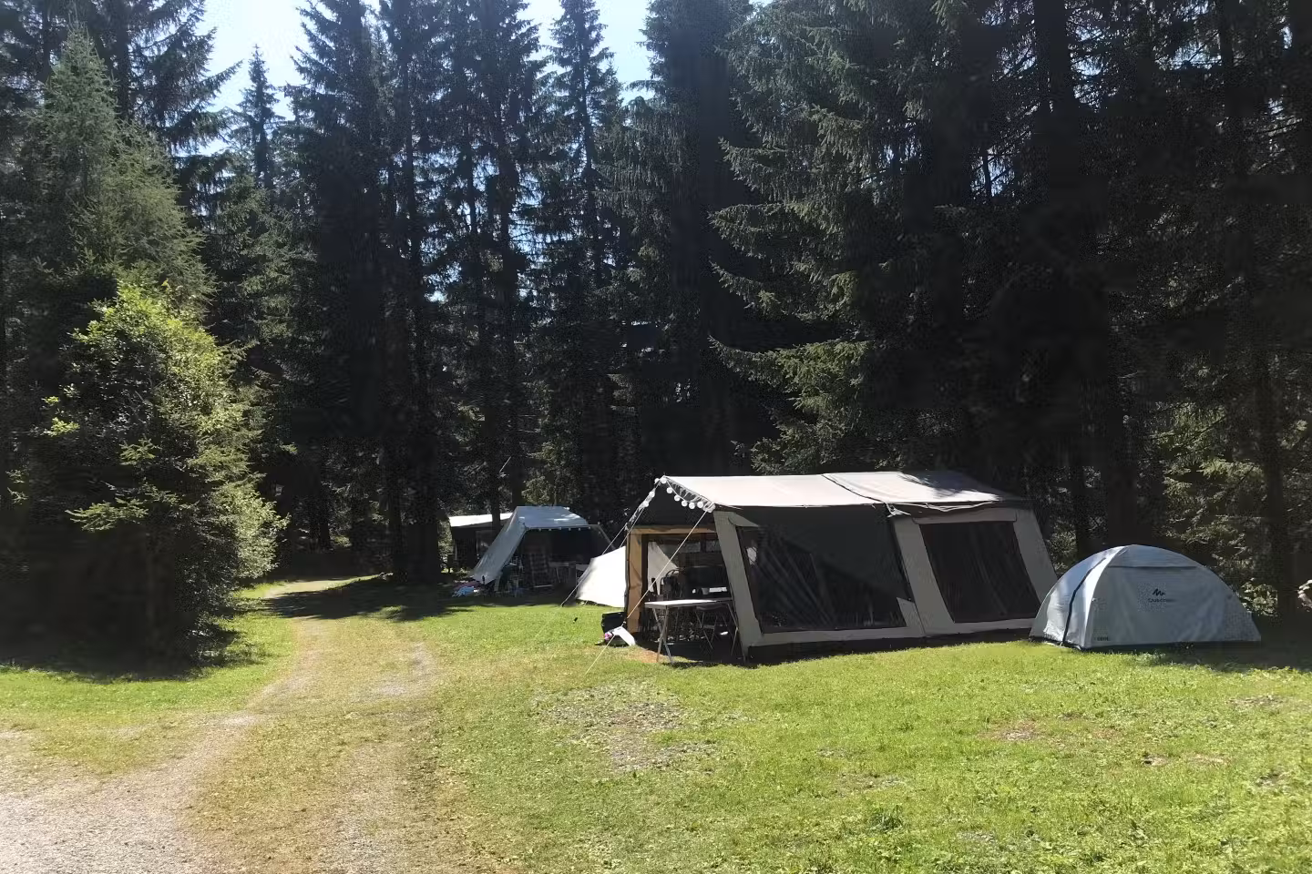 Natuurcamping Hebalm op de grenz van Karinthie en de steiermark Natuurcamping Hebalm op de grenz van Karinthie en de steiermark