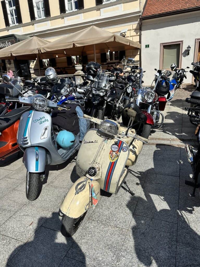 Vespa rijden in Oostenrijk Vespa rijden in Oostenrijk