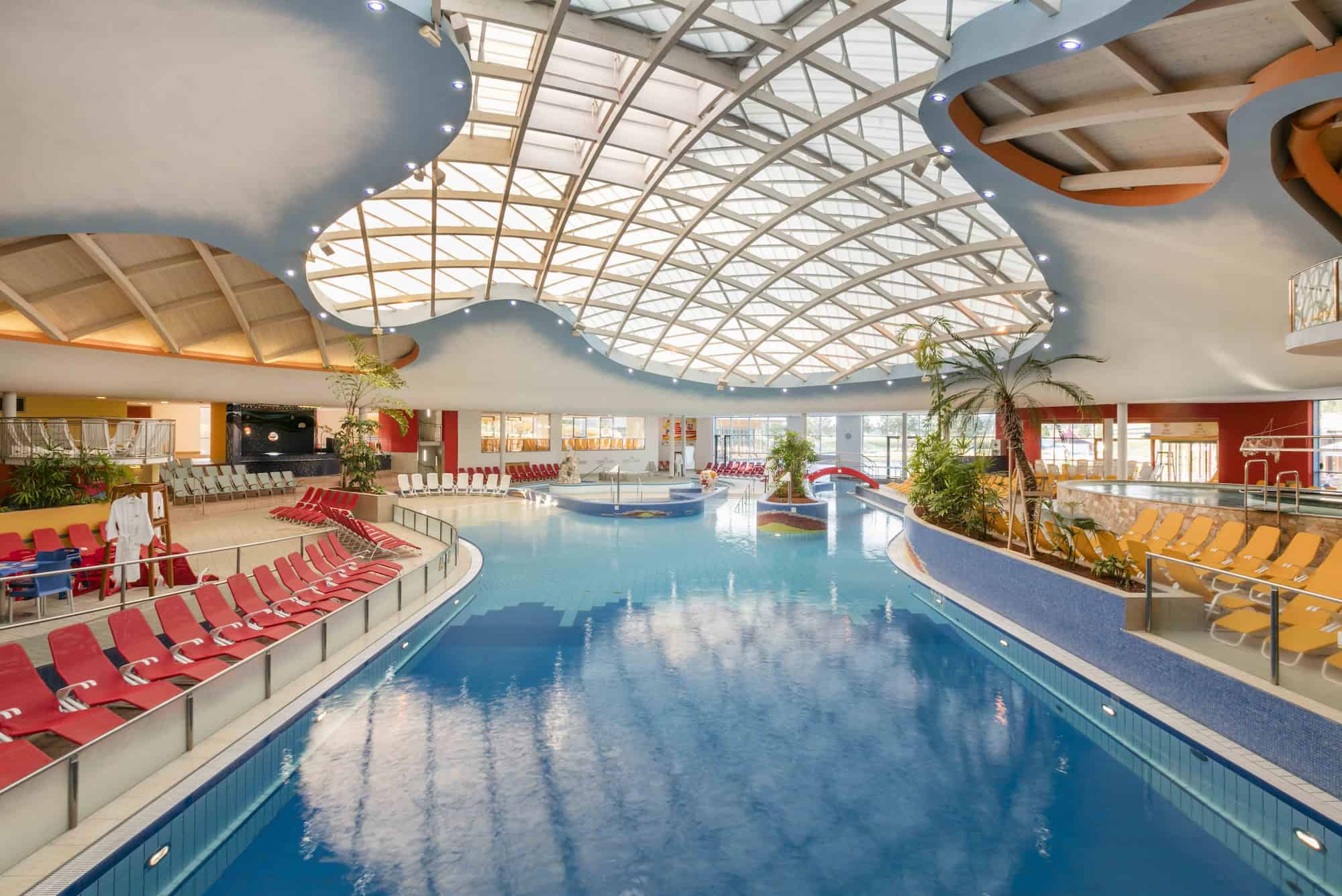 H2O therme Bad Waltersdorf