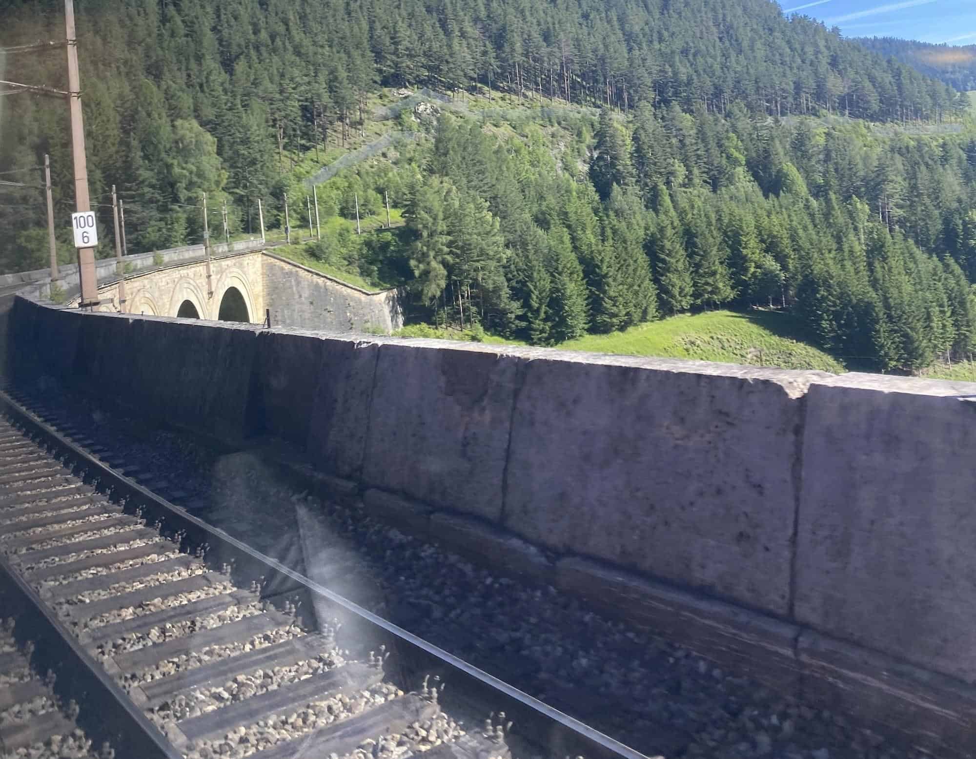 De semmeringbahn één van mooiste spoorstrajecten in Oostenrijk om te doen met je interrail