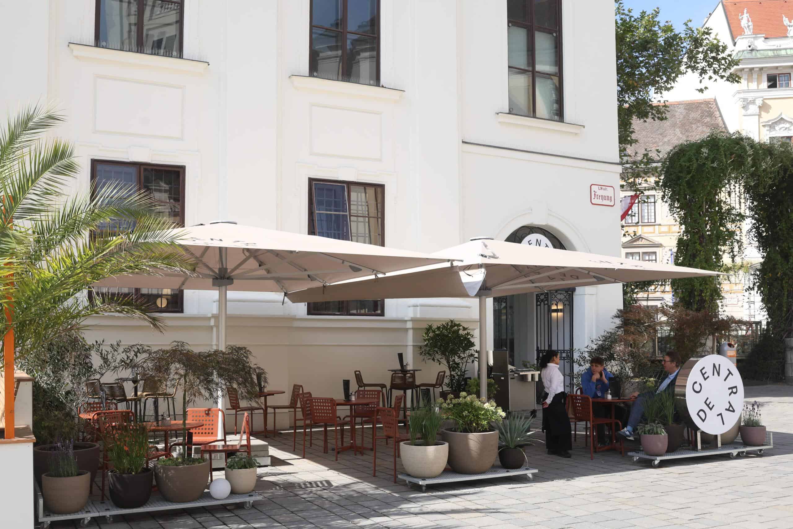 Cafe Central wordt tijdelijk cafe decentral