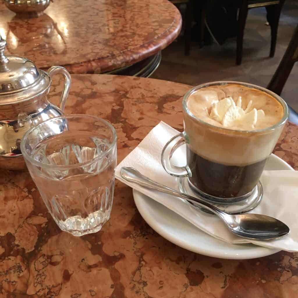 Vijf Weense cafés waar ik steeds terugkom Demel Konditorei