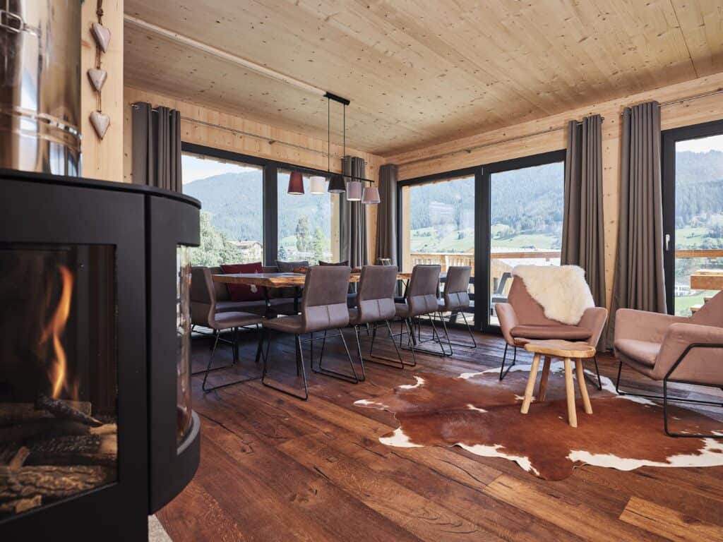 Alps resorts Bergeralm Chalets- woonkamer
