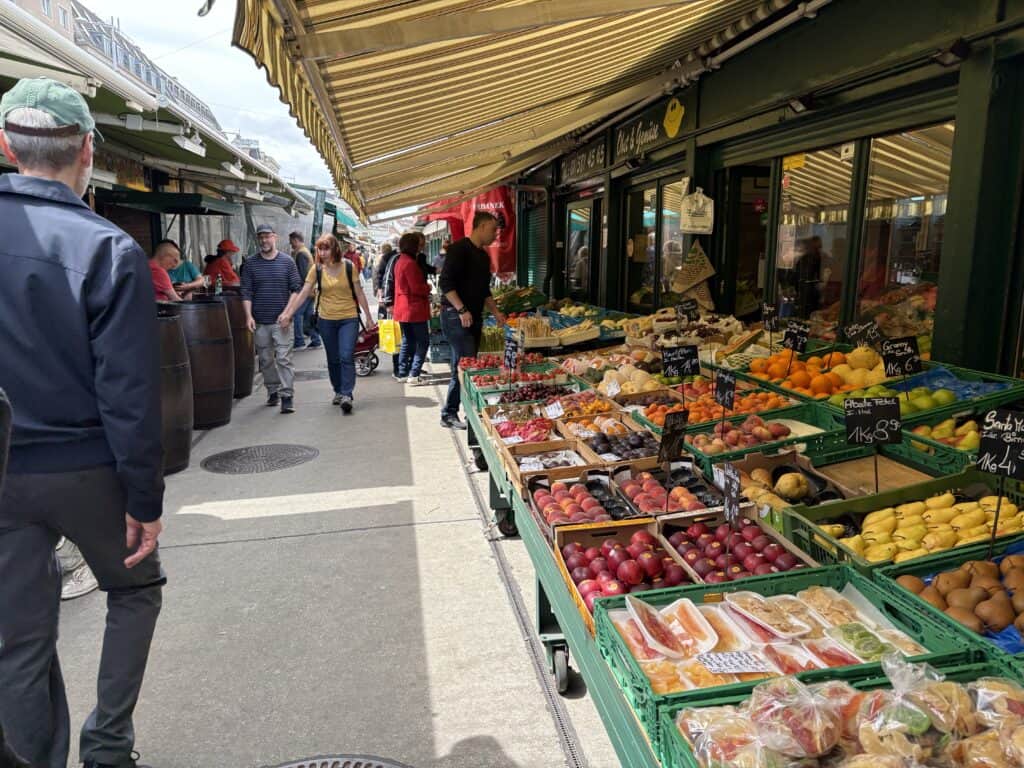 Wiener Naschmarkt Verse producten op de Naschmarkt in Wenen