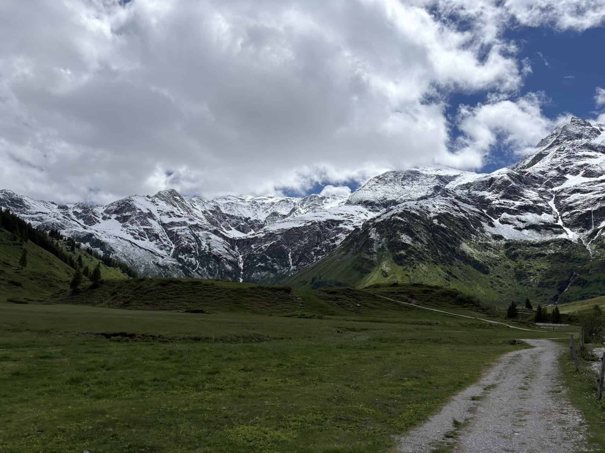 gasteinertal-Salzburgerland-vme-2026_3363 Ook in de zomer heb je nog kans op witte bergtoppen tijdens de zomervakantie in Oostenrijk
